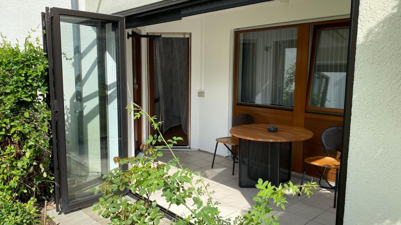 Outlet Holiday Home Metzingen  Bagian luar foto