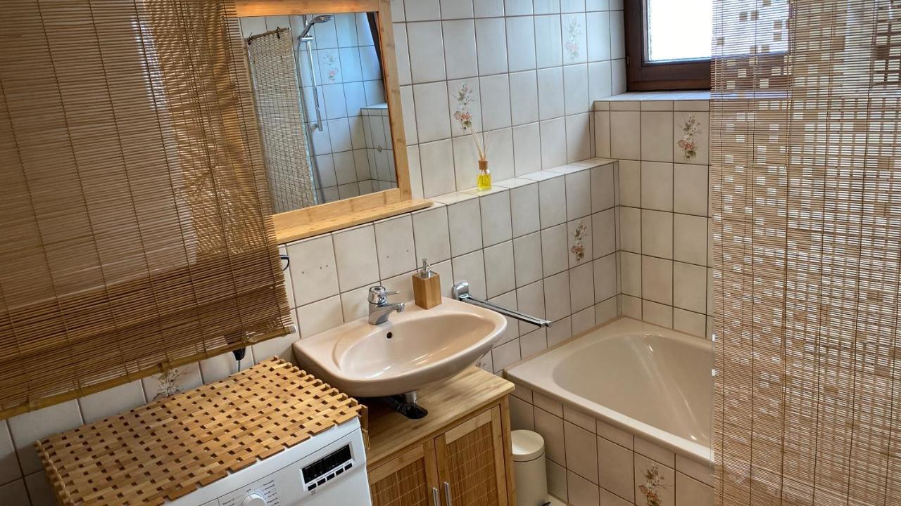 Outlet Holiday Home Metzingen  Bagian luar foto